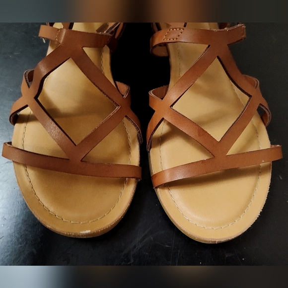 Fergalicious Graceful gladiator sandals - Picture 4 of 9